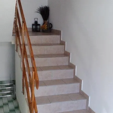 Apartment Gomirje *