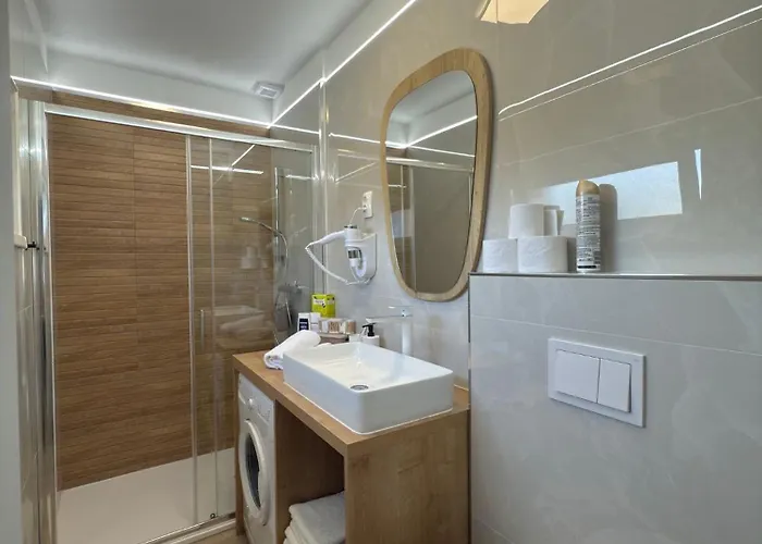 Gomirje Appartement *