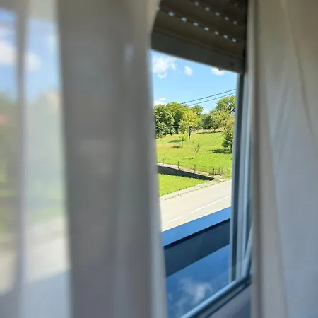 Gomirje Lägenhet