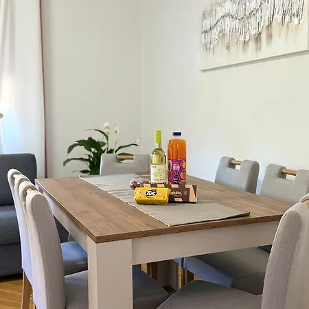 Gomirje Lägenhet